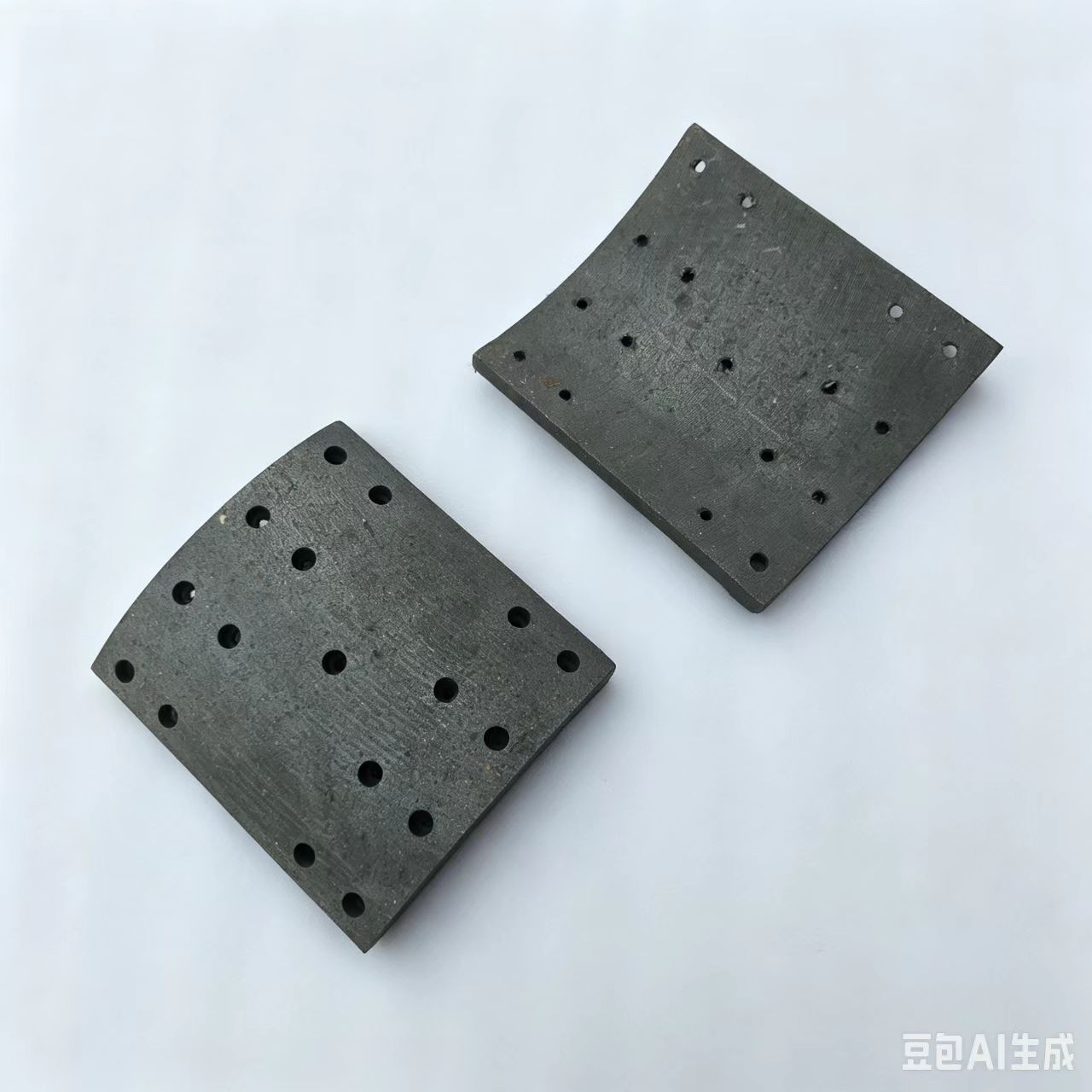 1-47126669-0 Rear Brake Pads/Brake Shoes (Drum Type) - الصورة 4