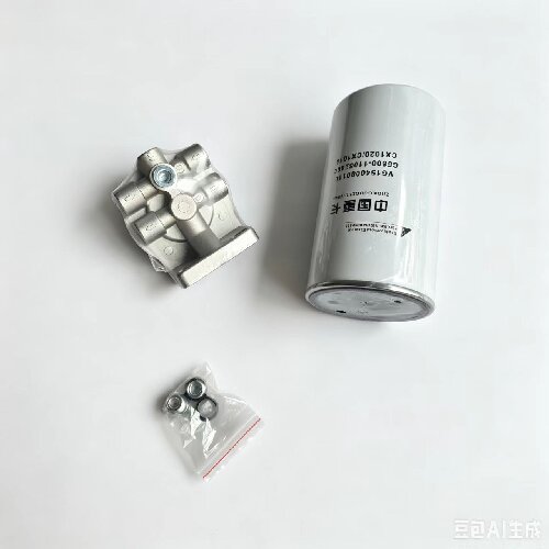 VG1246080086 Sinotruk Howo Fuel Filter AssemblyOil-water separator with hand oil pump - Imagen 4