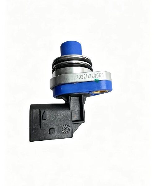 .3621770-TA010 Dongfeng Tianlong Flagship Input Shaft Speed Sensor Volvo 14-speed transmission sensor