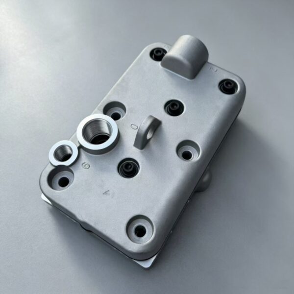 Cylinder Air Compressor Cylinder Head 082V54100-7080